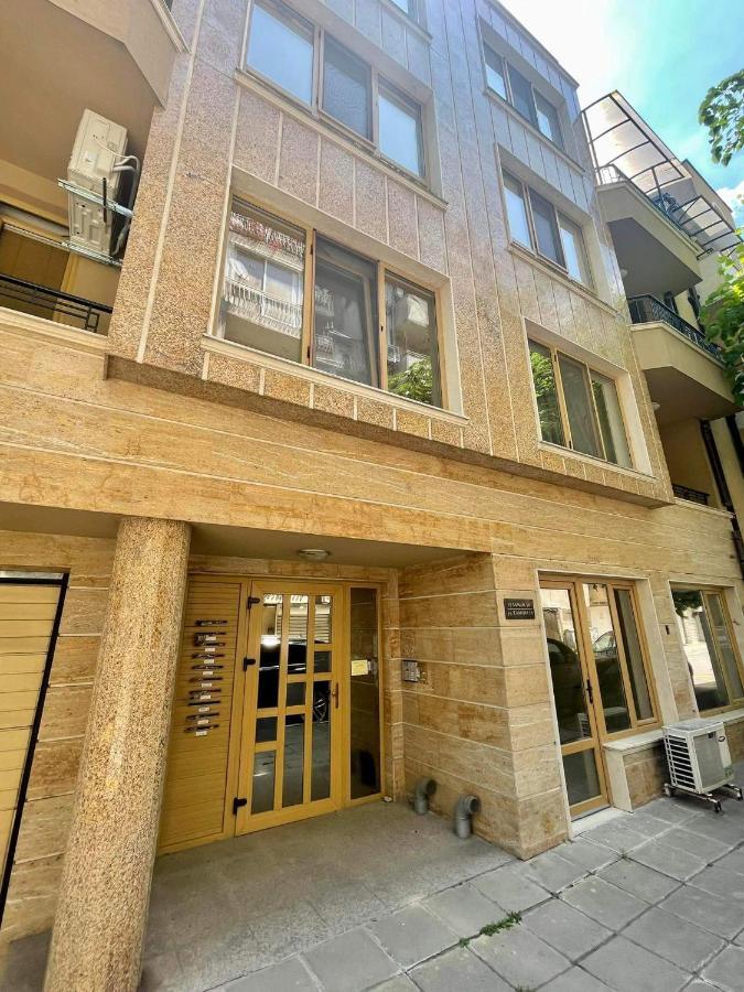 Sunny Apartment Varna Exterior photo